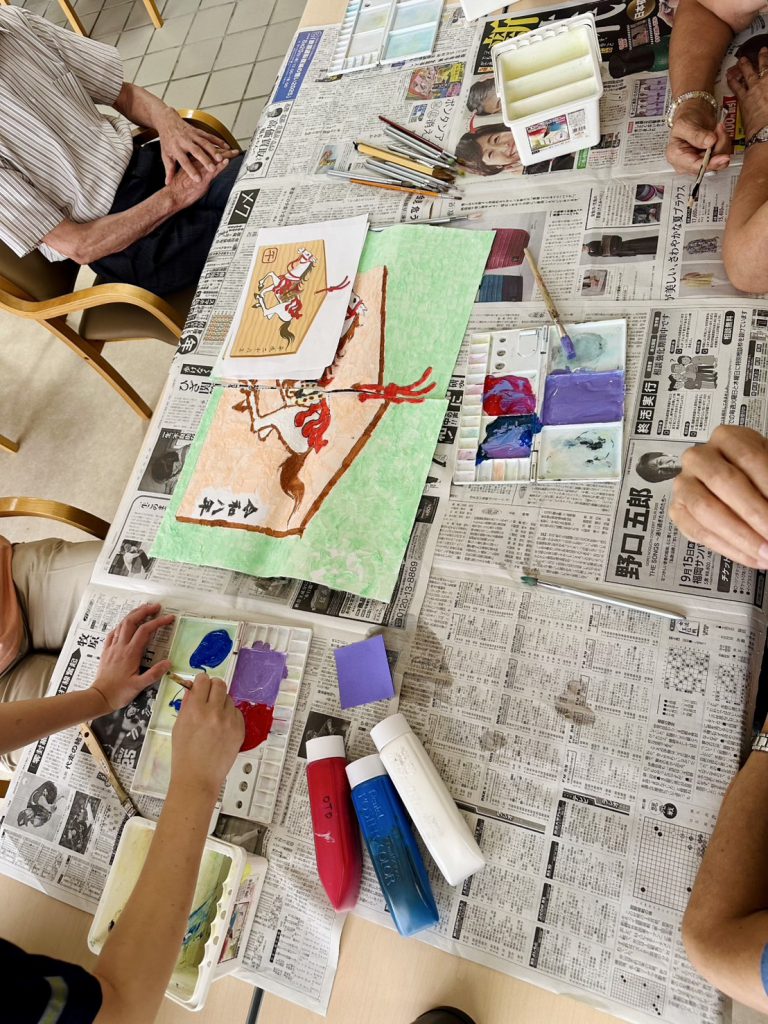 「いこいプログラム」 創作活動 ~ちぎり絵の時間~②