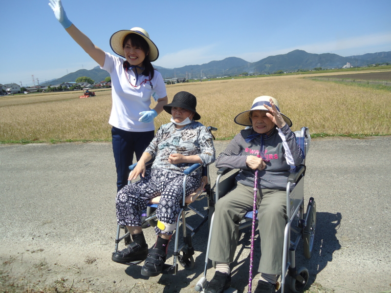 f:id:seiwa-kai:20150604140925j:plain f:id:seiwa-kai:20150604142000j:plain