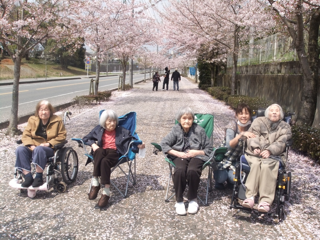 f:id:seiwa-kai:20170412110705j:plain f:id:seiwa-kai:20170412110705j:plain